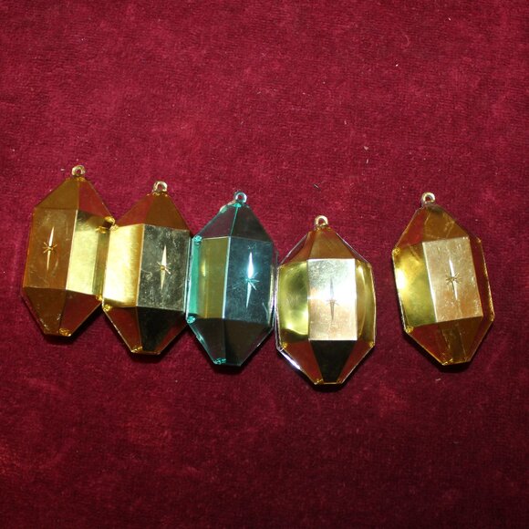 Vintage Jewelbrite Diorama Ornaments - set of 5 - Picture 3 of 3